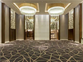 Sheraton Grand Hotel, DubaiSheraton Grand Hotel, DubaiSherat
