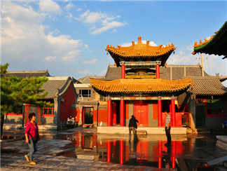 席力图召