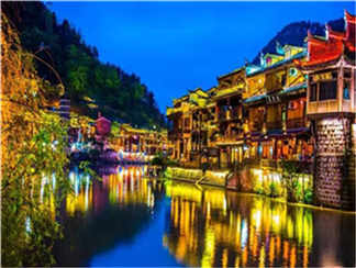 凤凰夜景6 (1)