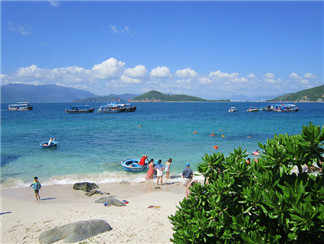 出海三岛游
